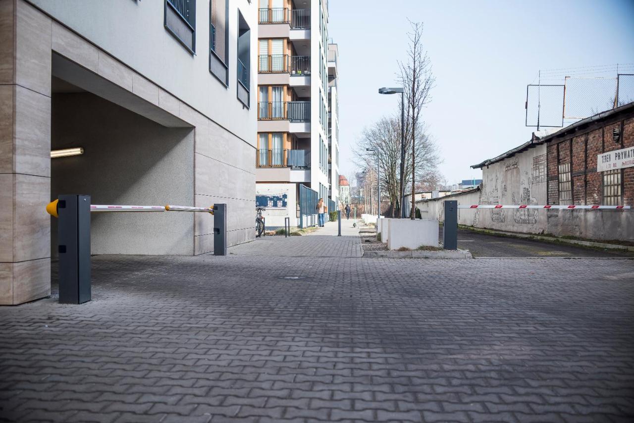 Apartament Z Ogrodkiem I Garazem Poznań Eksteriør billede