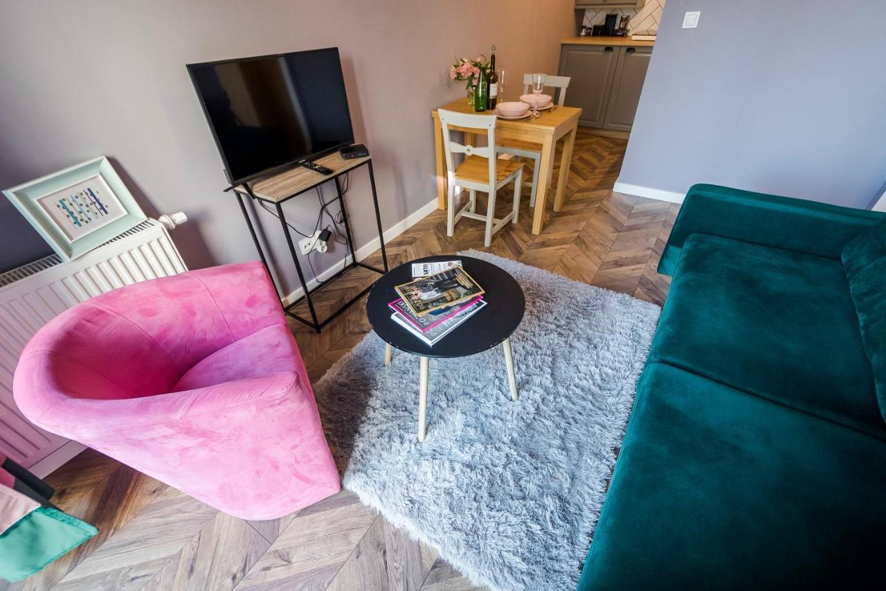 Apartament Z Ogrodkiem I Garazem Poznań Eksteriør billede
